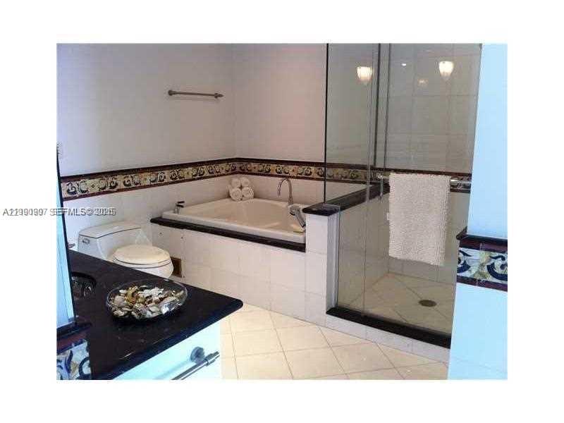 540 West Ave #1013 Miami Beach, FL 33139