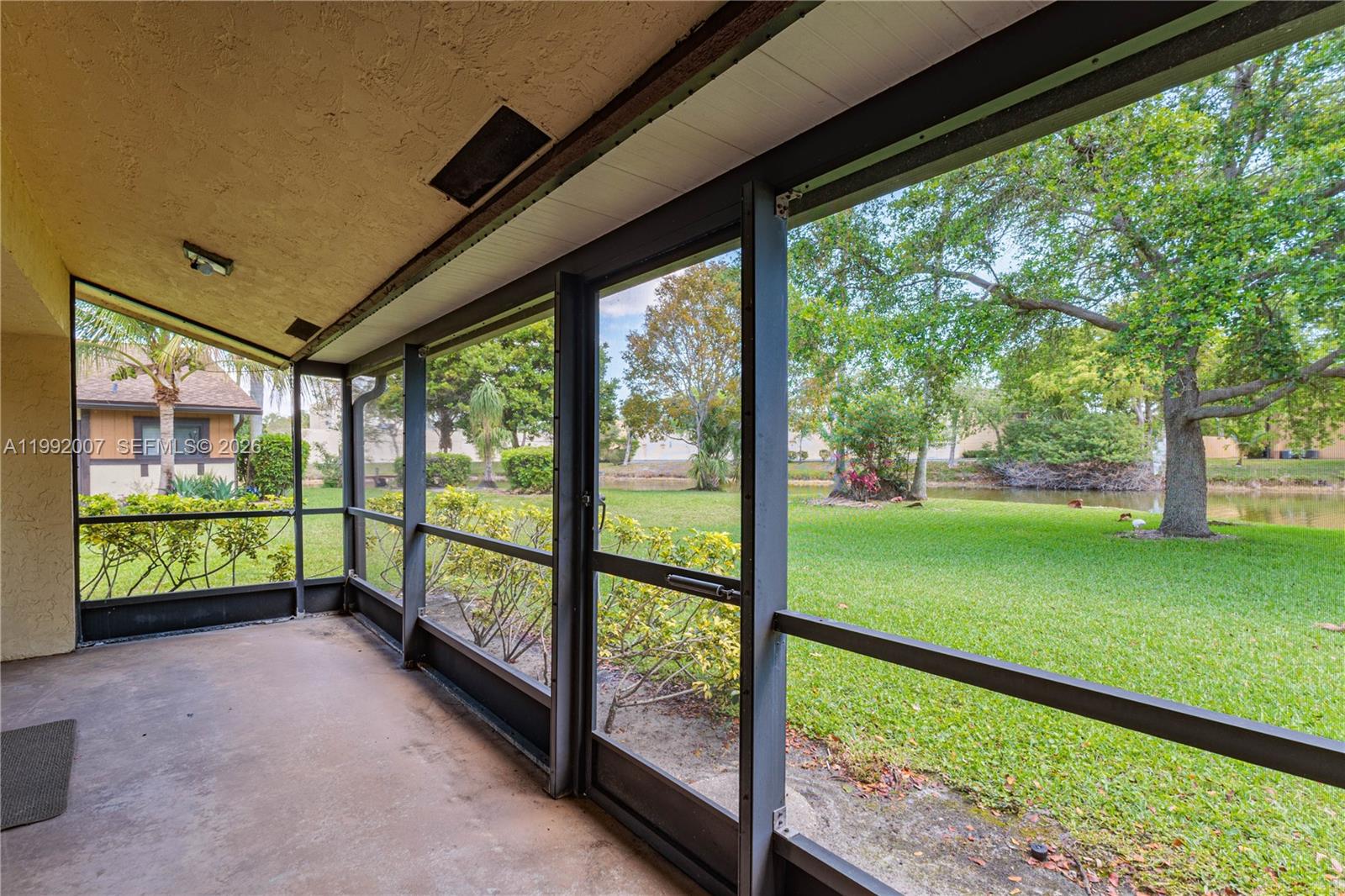 723 Banks Rd Margate, FL 33063