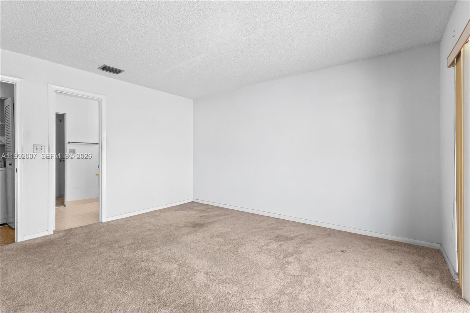 723 Banks Rd Margate, FL 33063