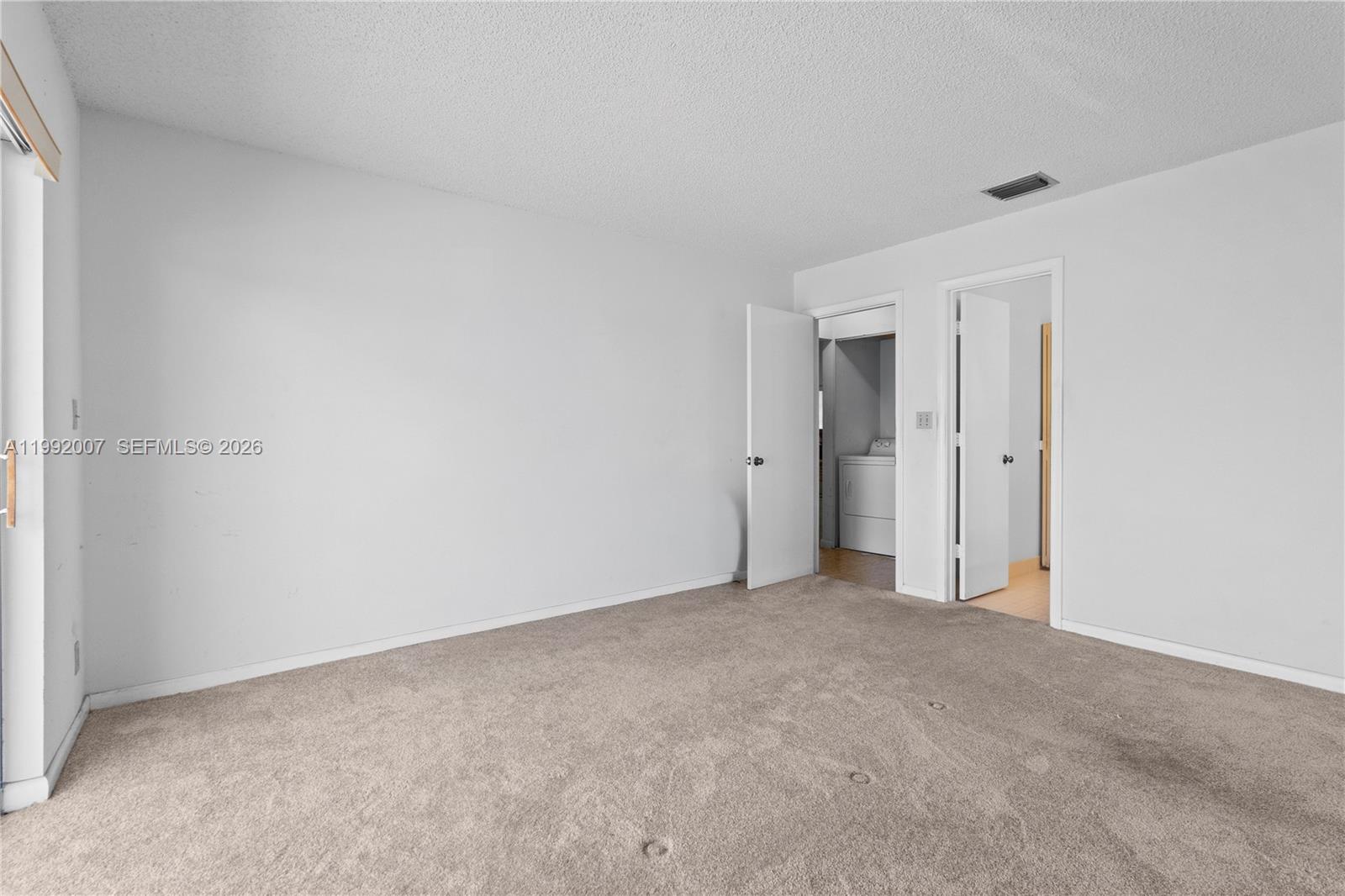 723 Banks Rd Margate, FL 33063