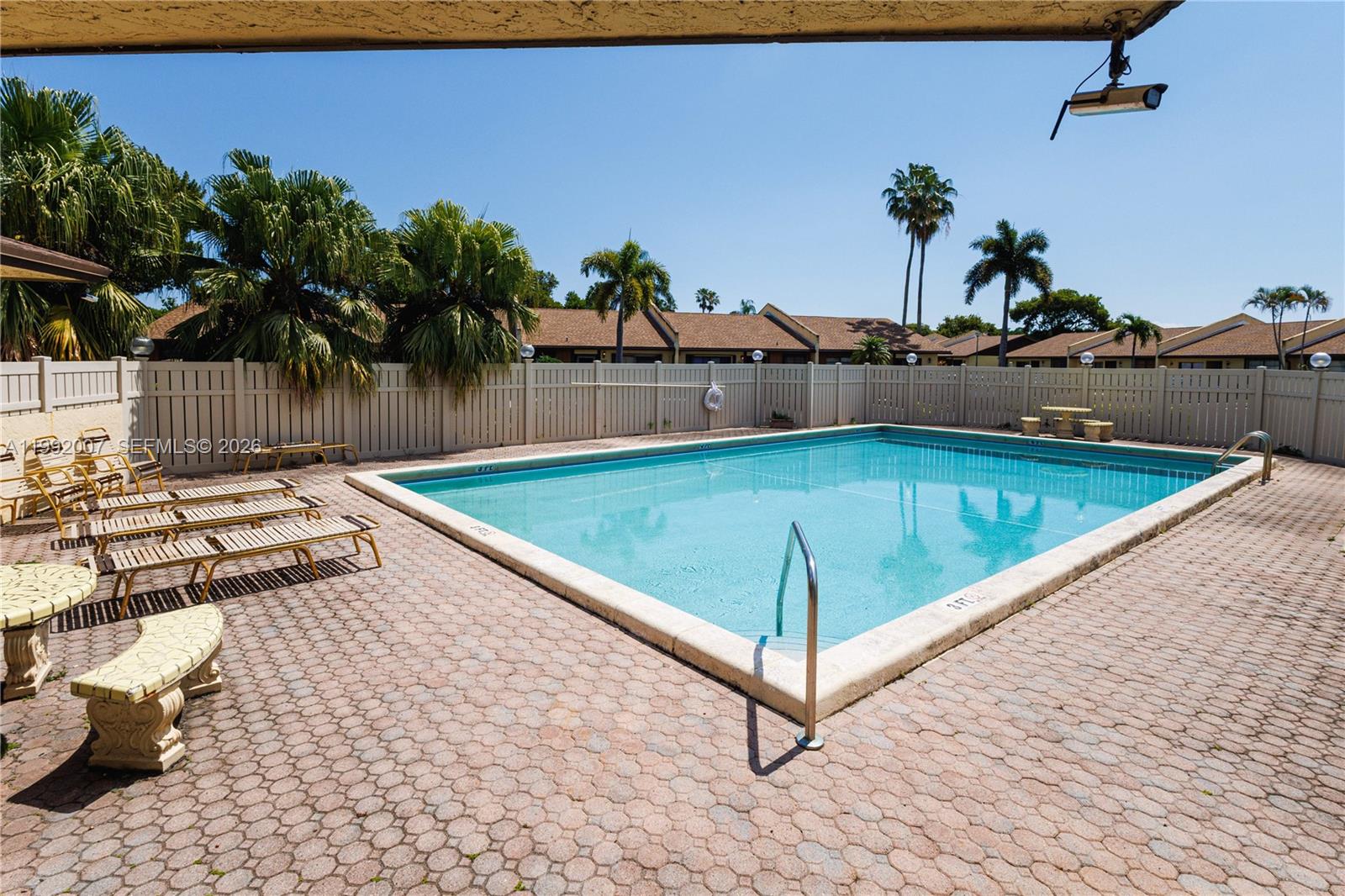 723 Banks Rd Margate, FL 33063