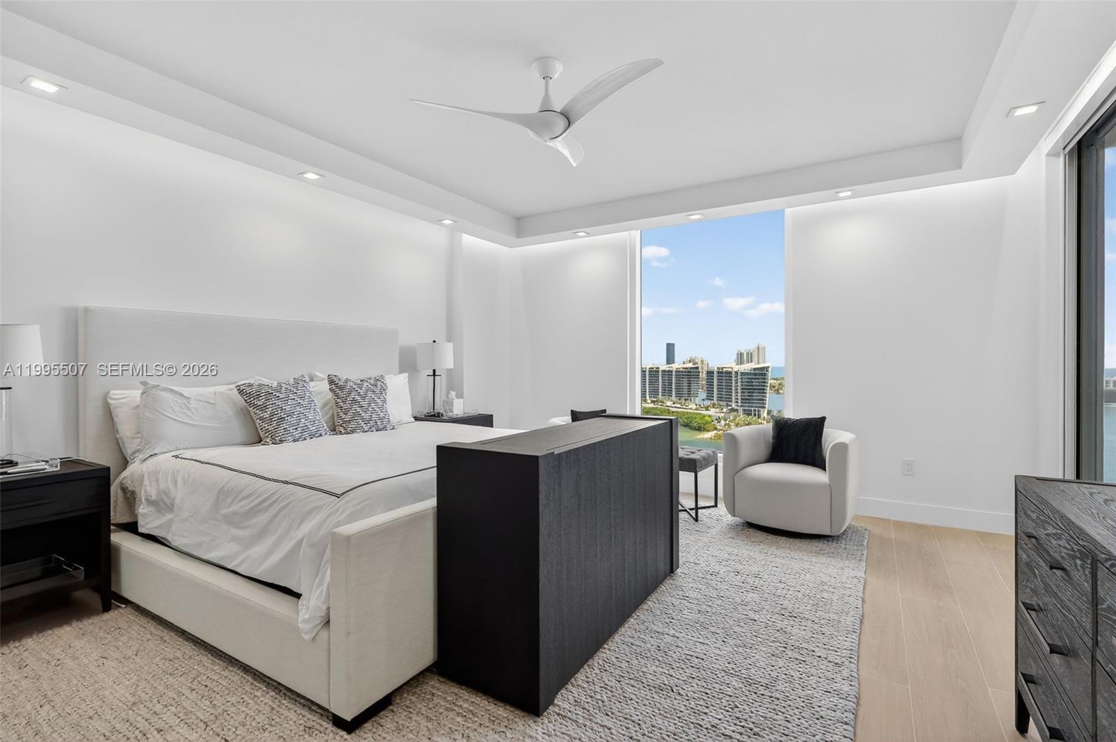 6000 Island Blvd #2102 Aventura, FL 33160