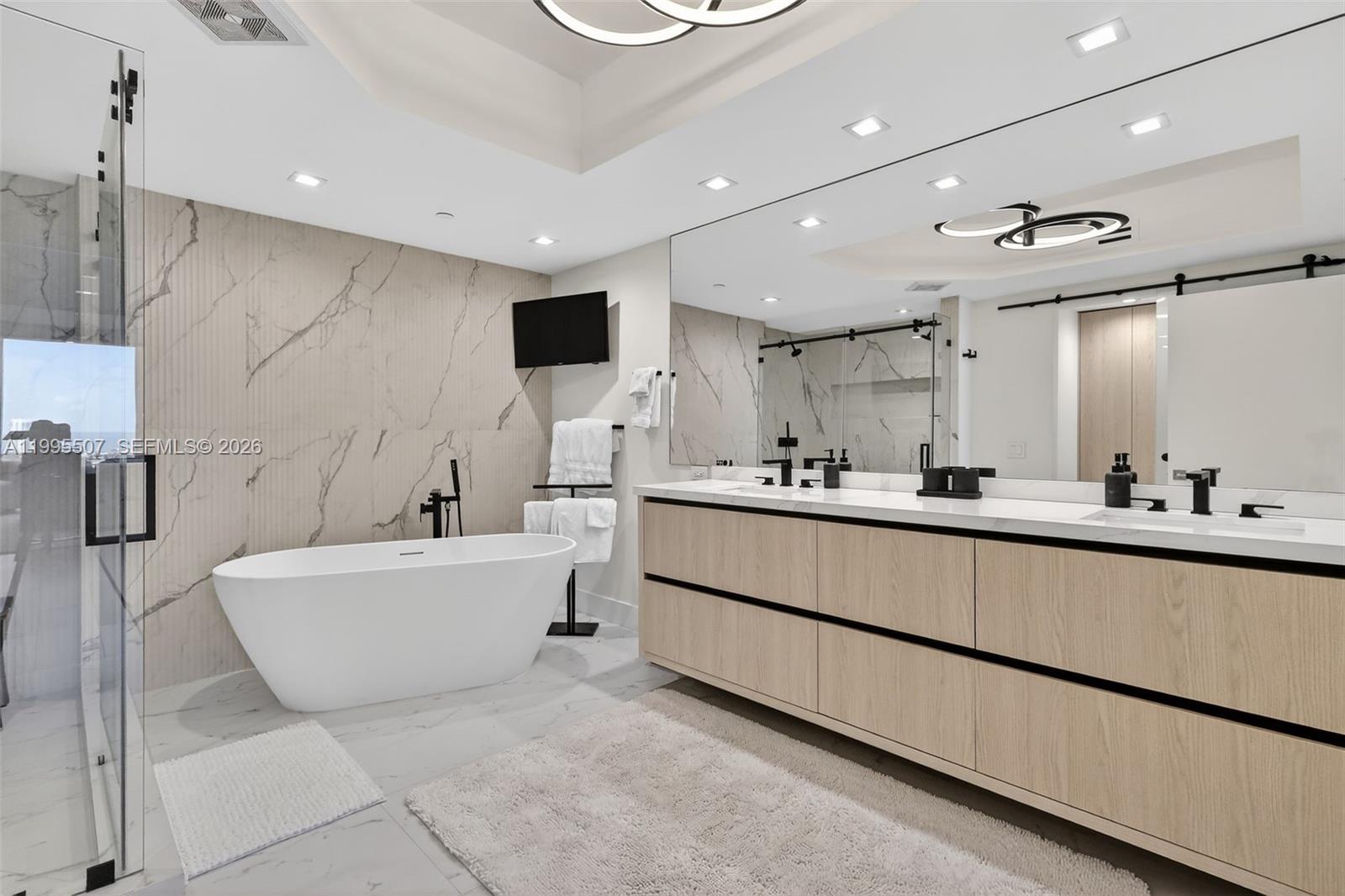 6000 Island Blvd #2102 Aventura, FL 33160