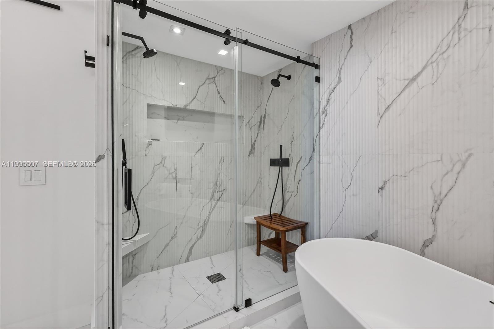 6000 Island Blvd #2102 Aventura, FL 33160