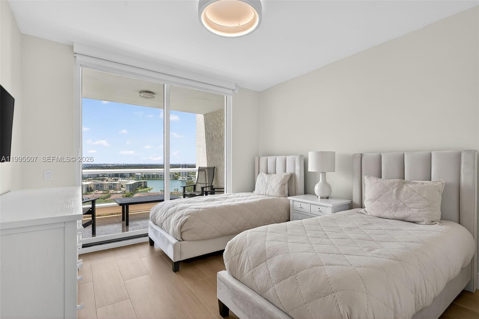 6000 Island Blvd #2102 Aventura, FL 33160