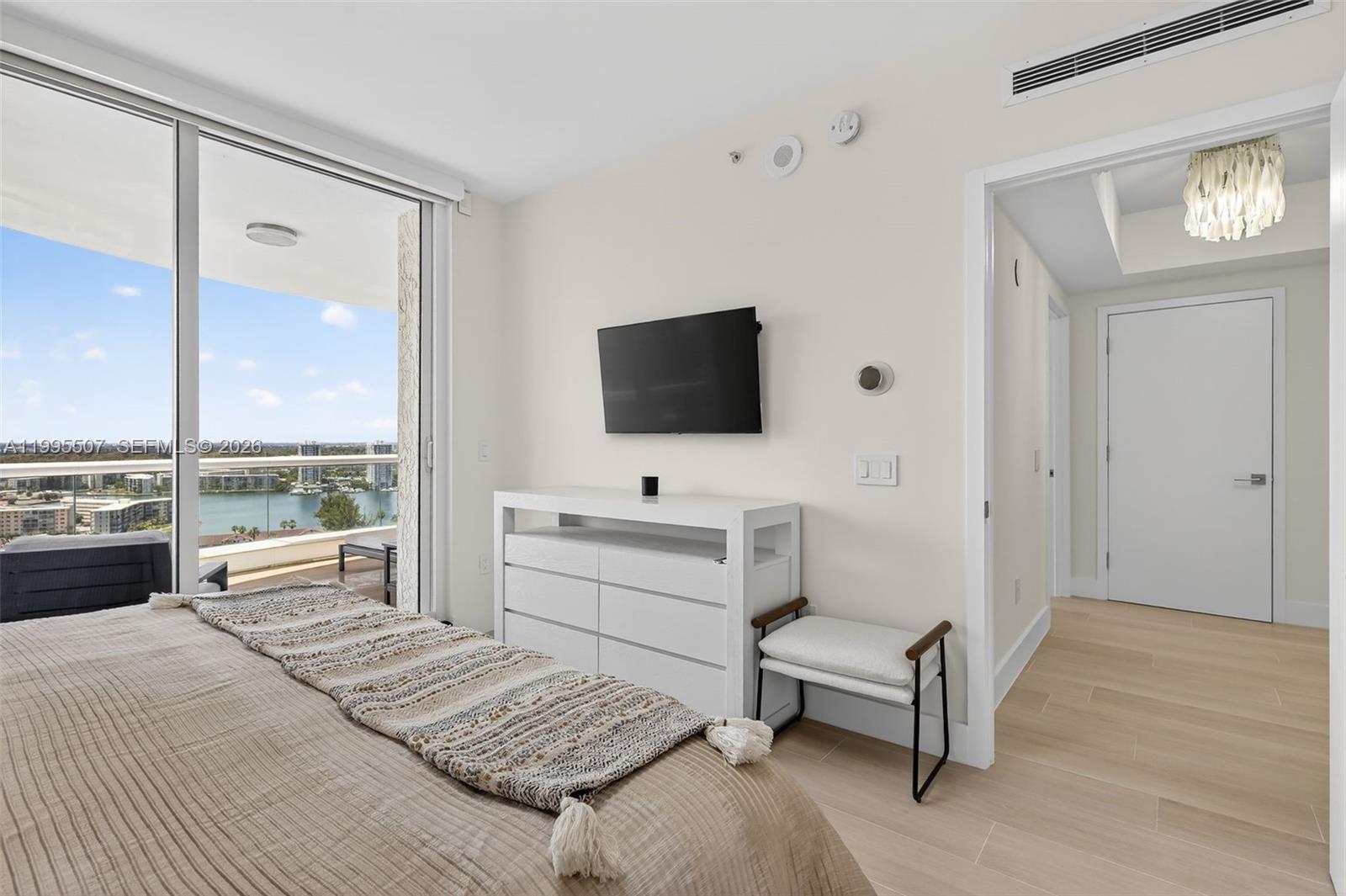 6000 Island Blvd #2102 Aventura, FL 33160