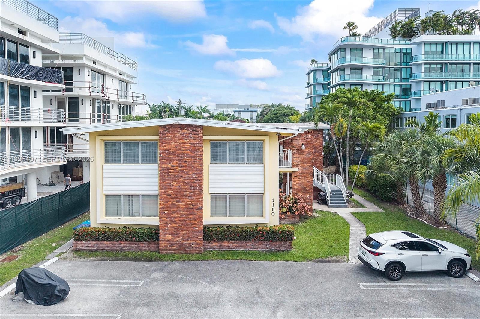 1160 100th St Bay Harbor Islands, FL 33154