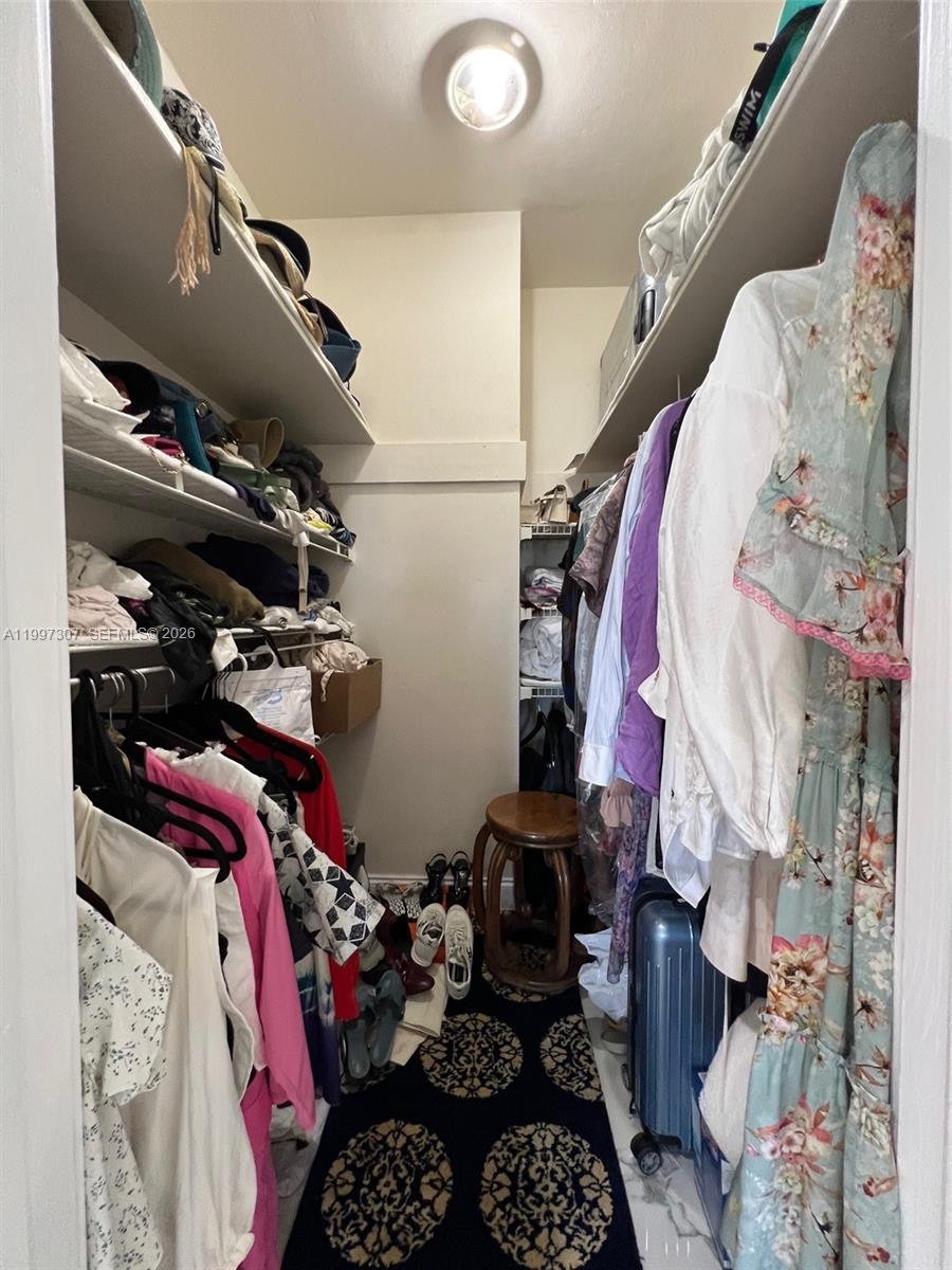 880 NE 69th St #11M Miami, FL 33138