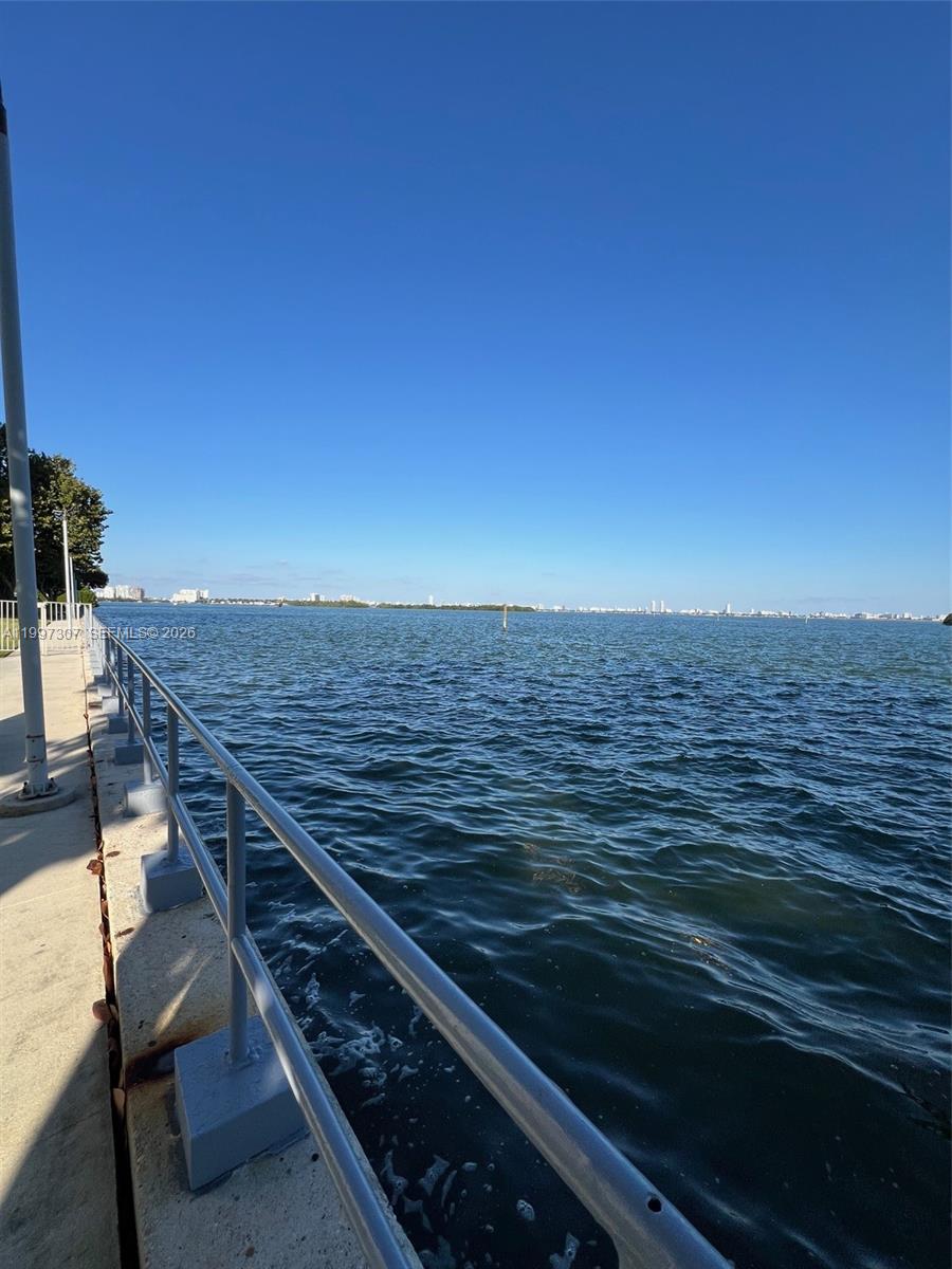 880 NE 69th St #11M Miami, FL 33138