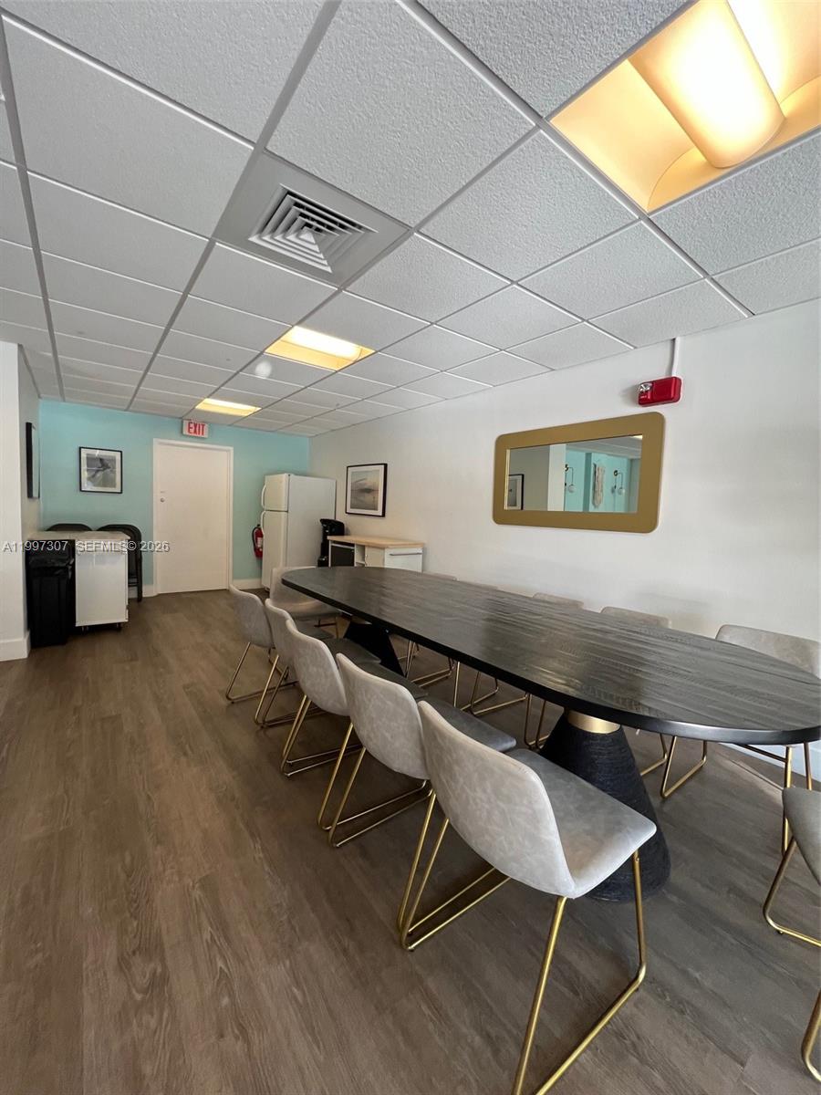 880 NE 69th St #11M Miami, FL 33138