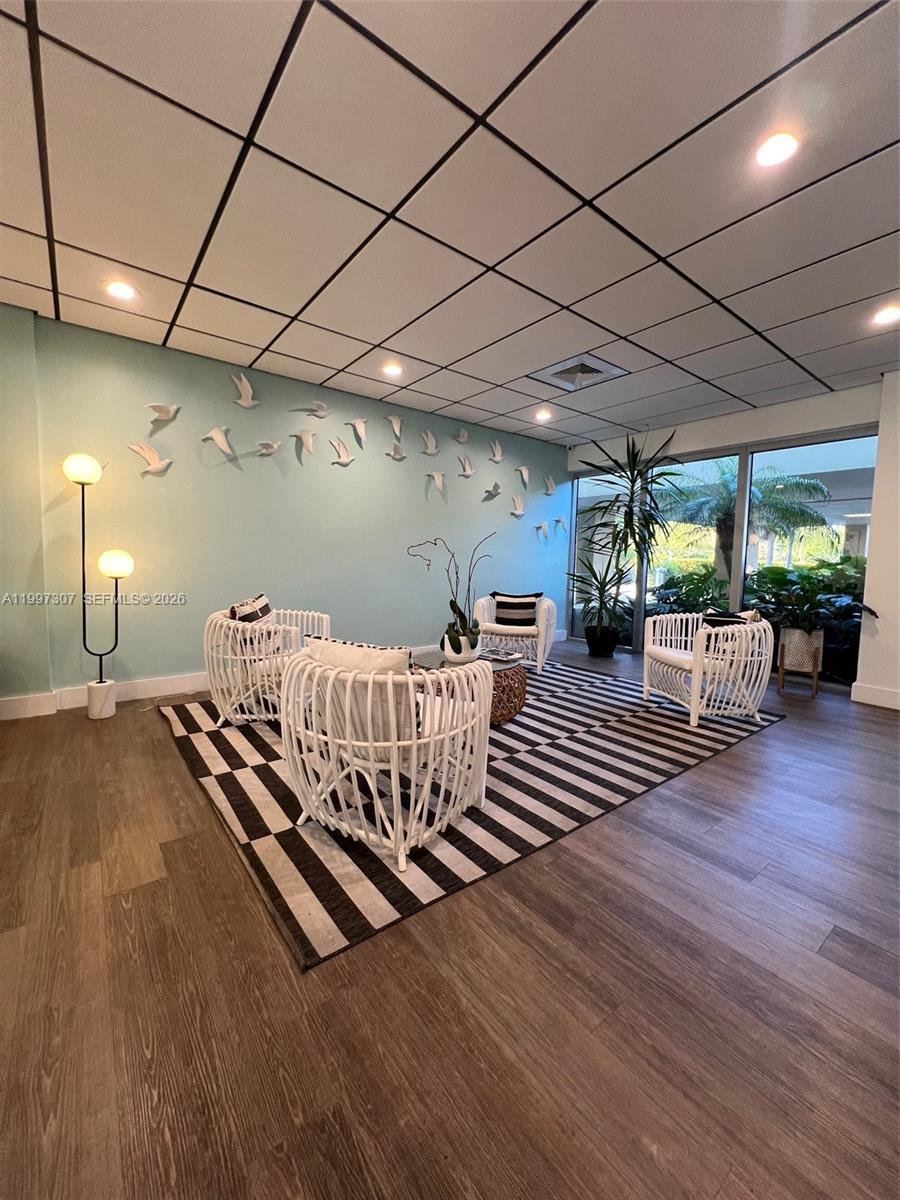 880 NE 69th St #11M Miami, FL 33138