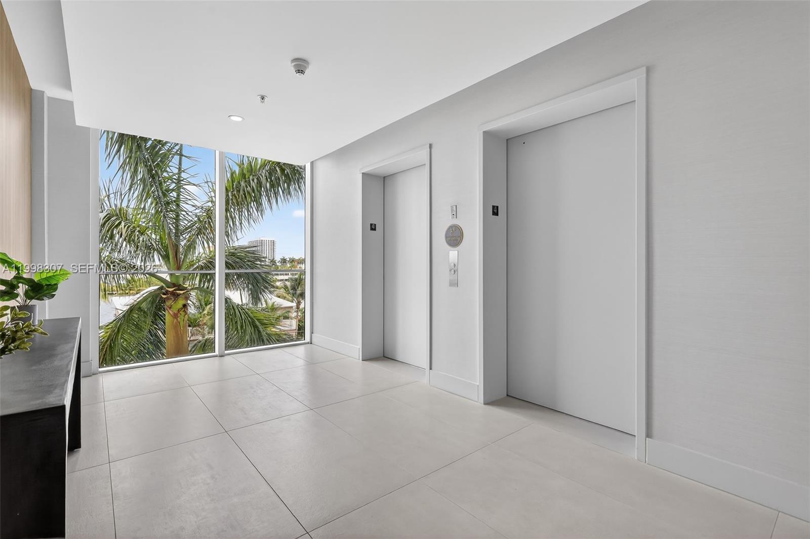 7910 Harbor Is Dr #406 North Bay Village, FL 33141