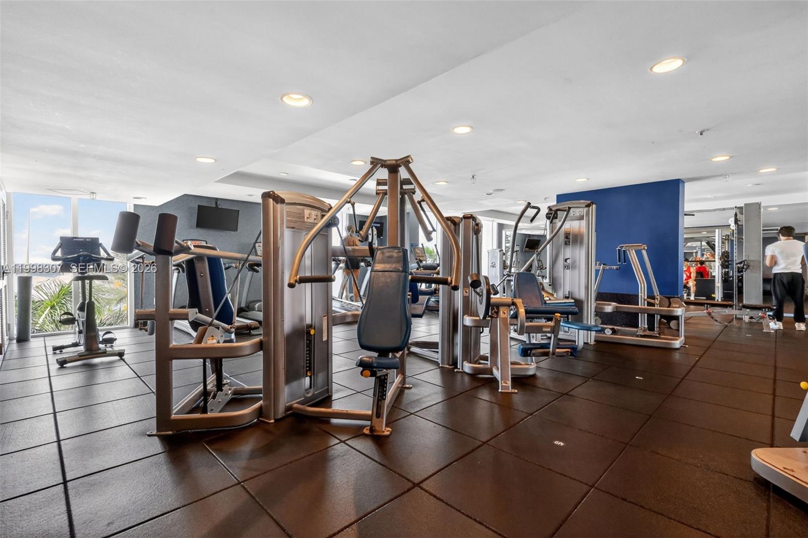 7910 Harbor Is Dr #406 North Bay Village, FL 33141