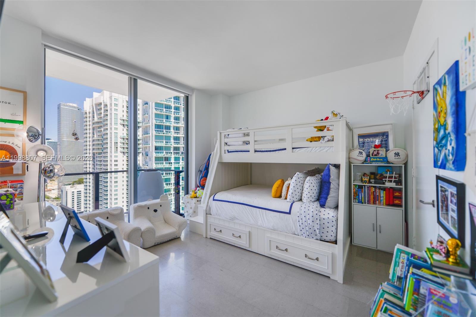 image Reach Brickell City Centre20