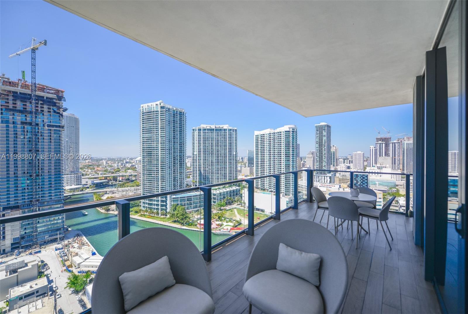 image Reach Brickell City Centre25