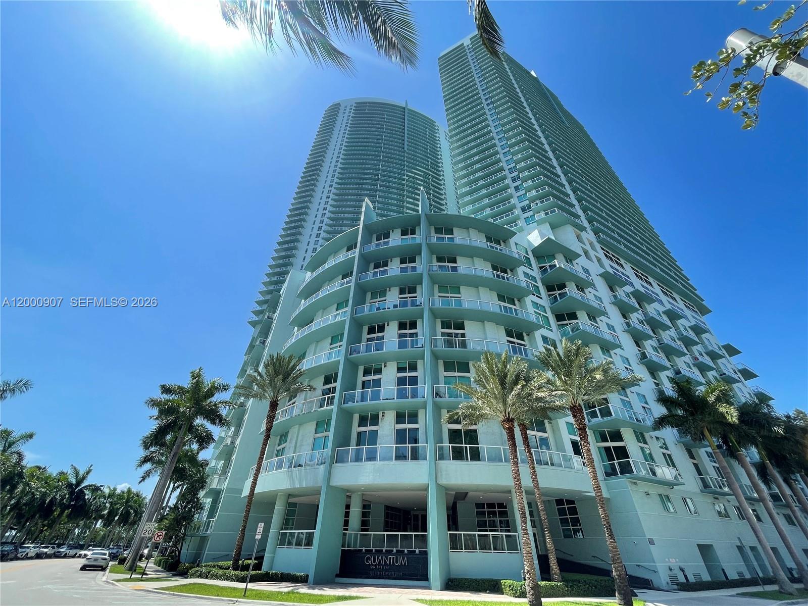 1900 N Bayshore Dr #3311 Miami, FL 33132