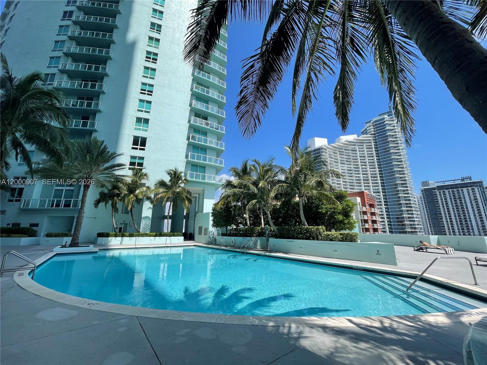 1900 N Bayshore Dr #3311 Miami, FL 33132