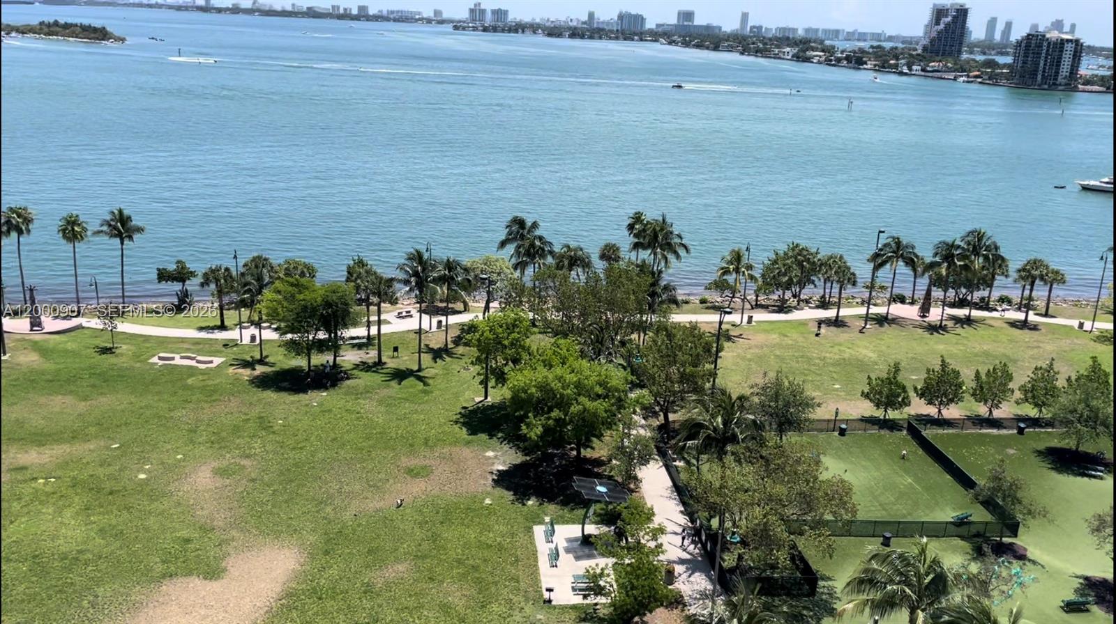 1900 N Bayshore Dr #3311 Miami, FL 33132