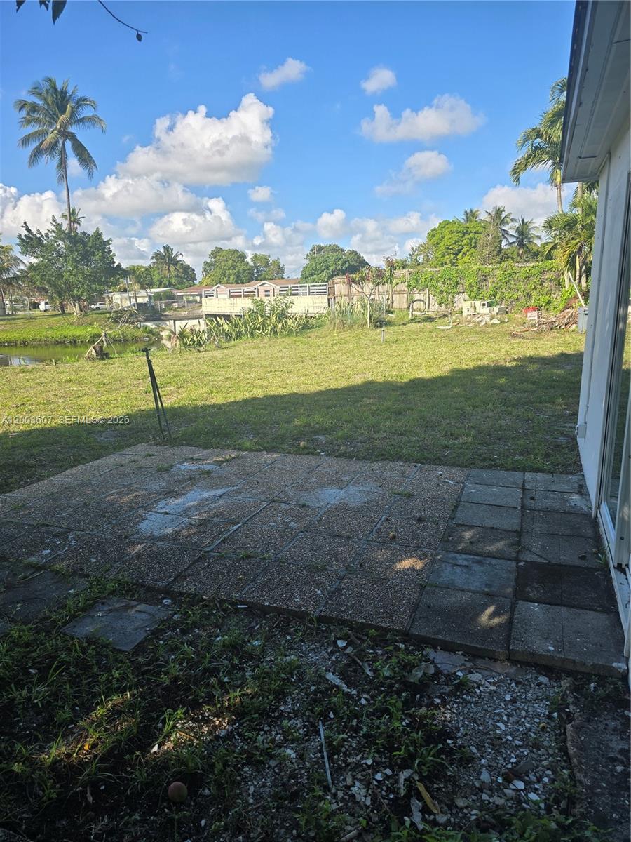 3531 NW 26th St Lauderdale Lakes, FL 33311