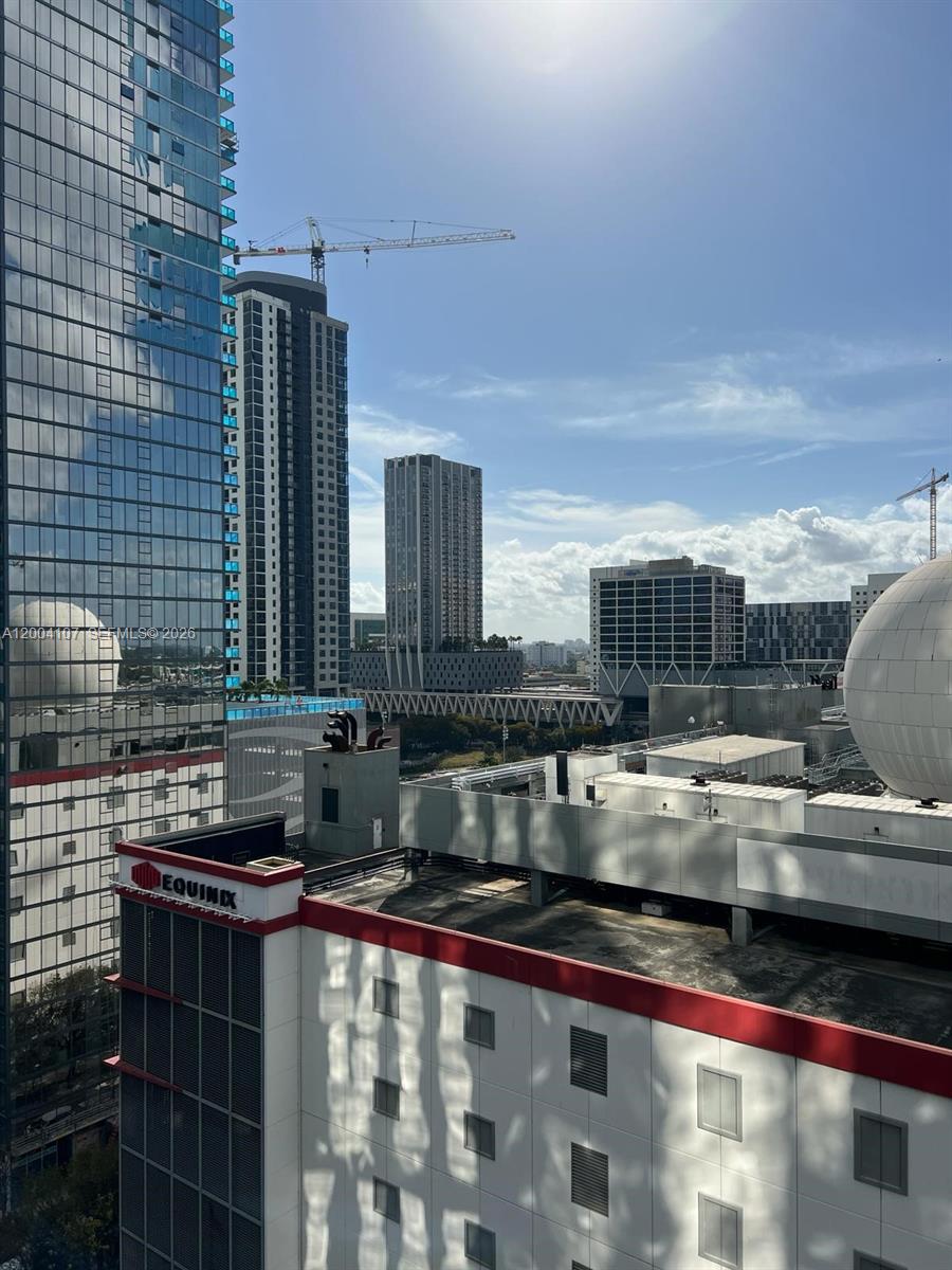 image Paramount Miami Worldcenter11