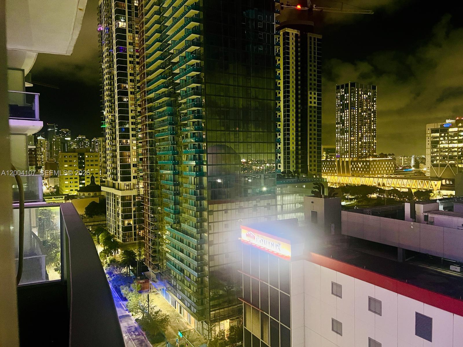 image Paramount Miami Worldcenter14