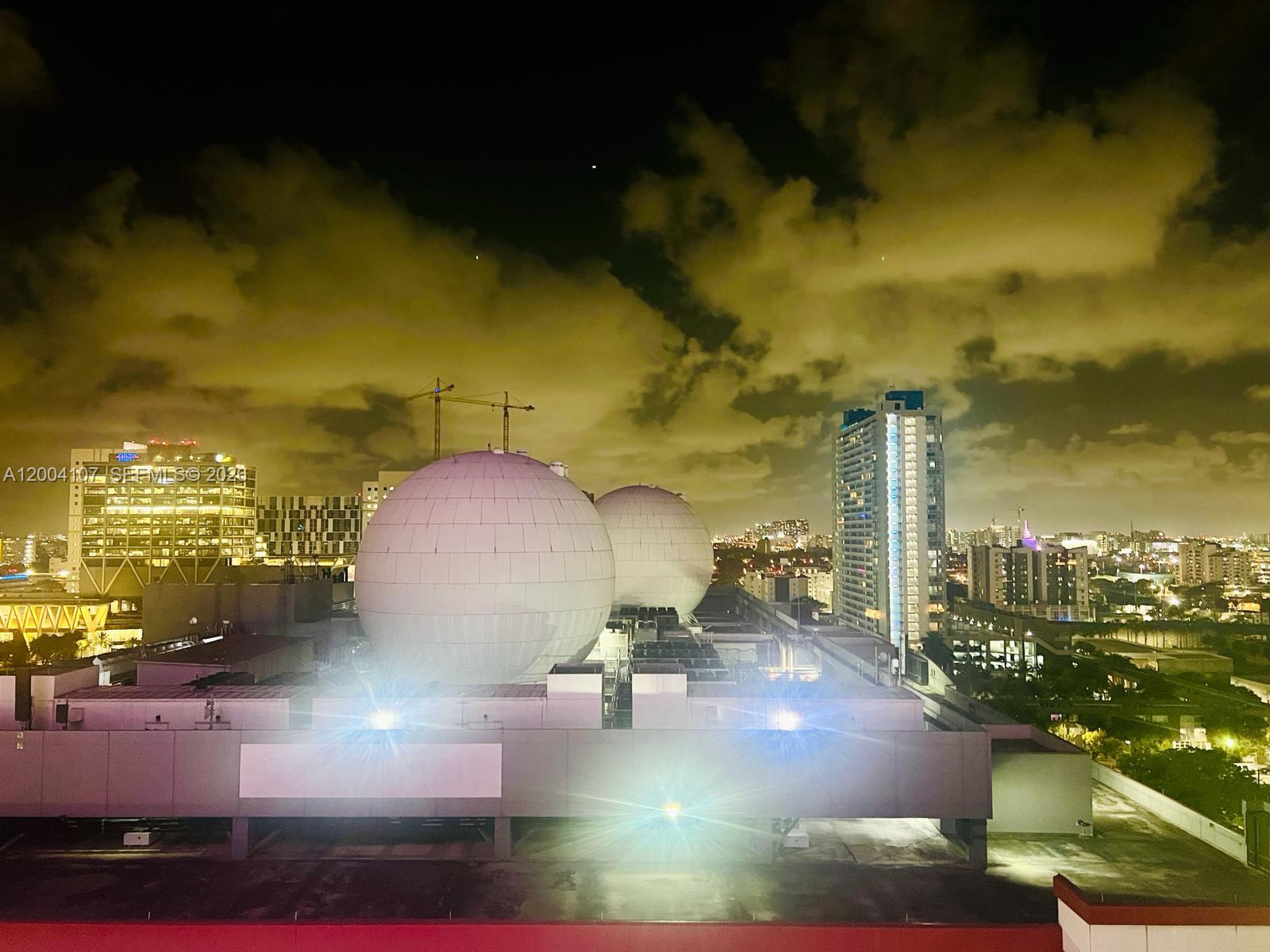 image Paramount Miami Worldcenter15