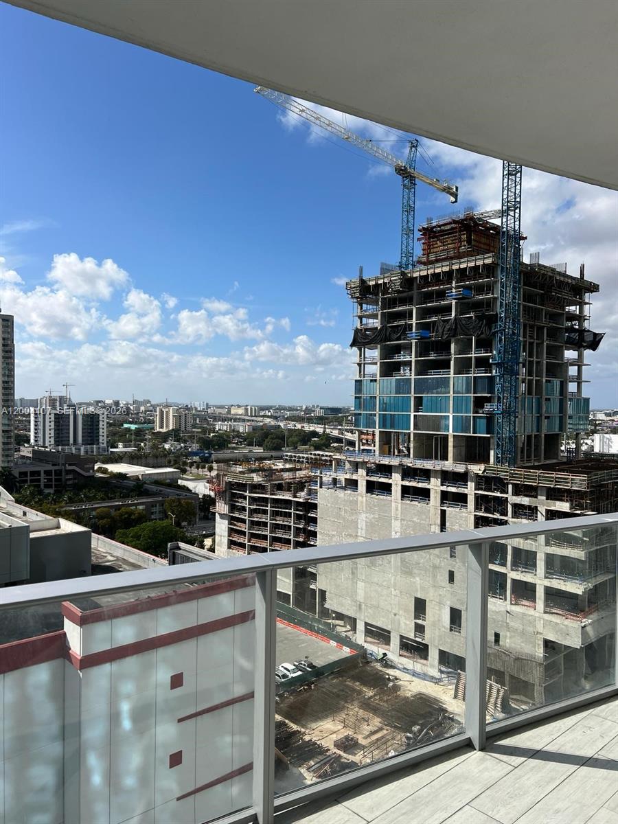 image Paramount Miami Worldcenter6