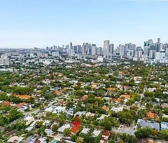 426 SW 26th Rd Miami, FL 33129