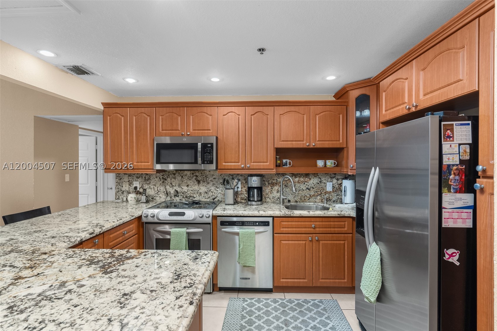 20505 E Country Clb Dr #PH-38 Aventura, FL 33180