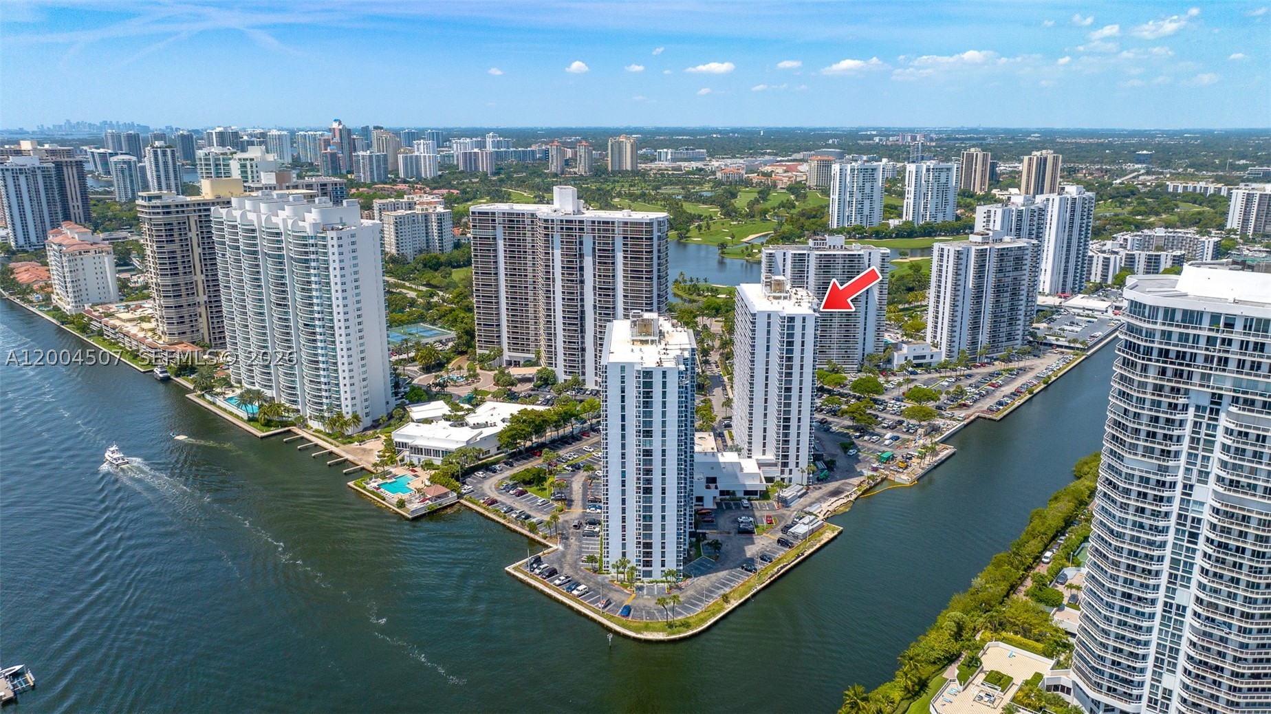 20505 E Country Clb Dr #PH-38 Aventura, FL 33180