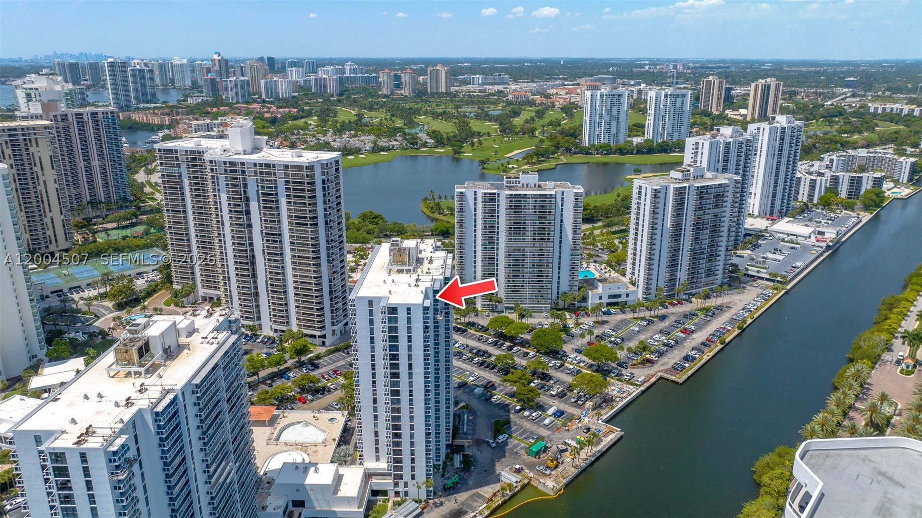20505 E Country Clb Dr #PH-38 Aventura, FL 33180