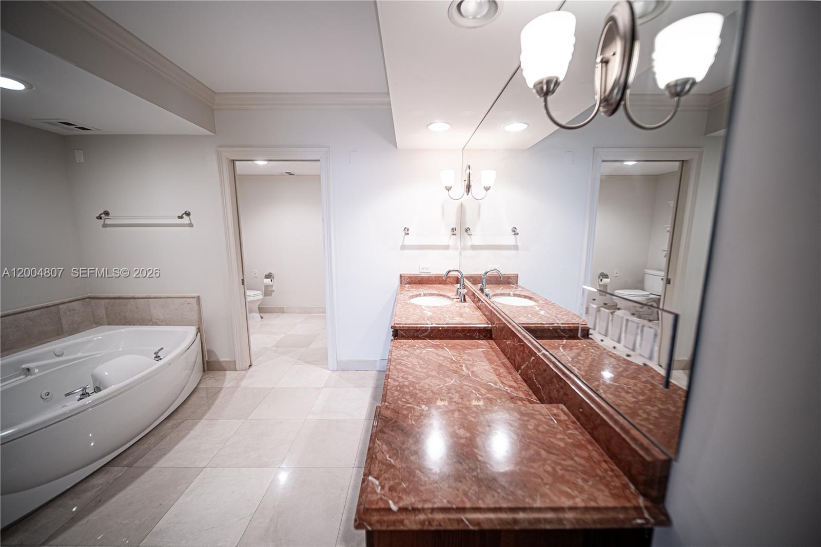 image Hamptons South33