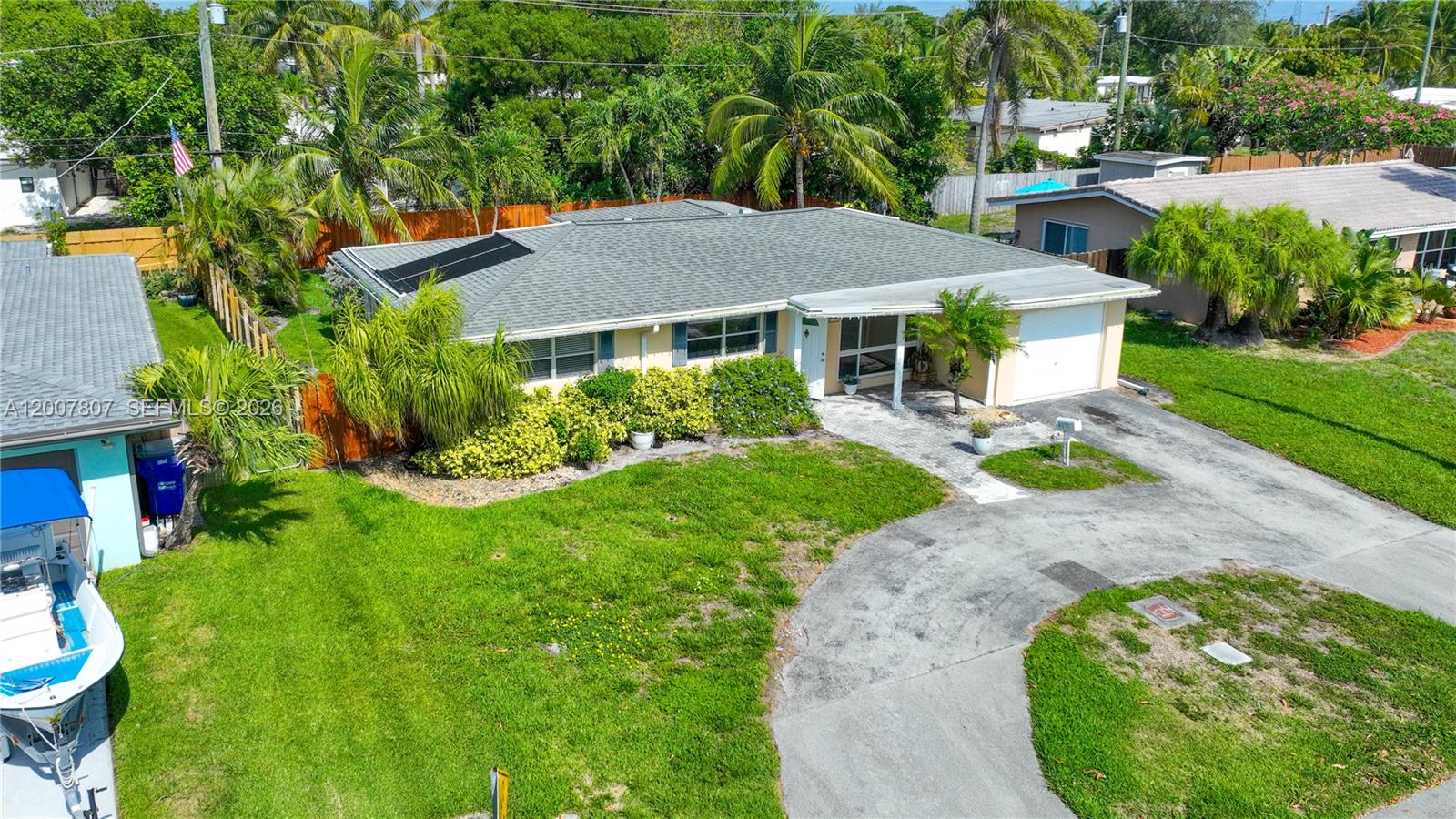 4051 NE 17th Ter Pompano Beach, FL 33064