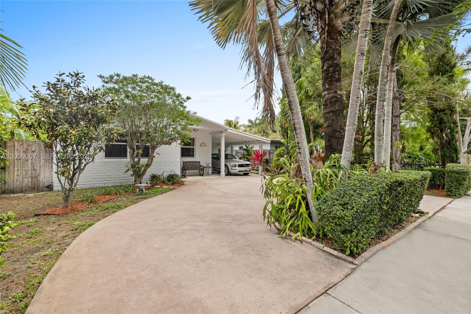 7840 SW 67th Ave South Miami, FL 33143