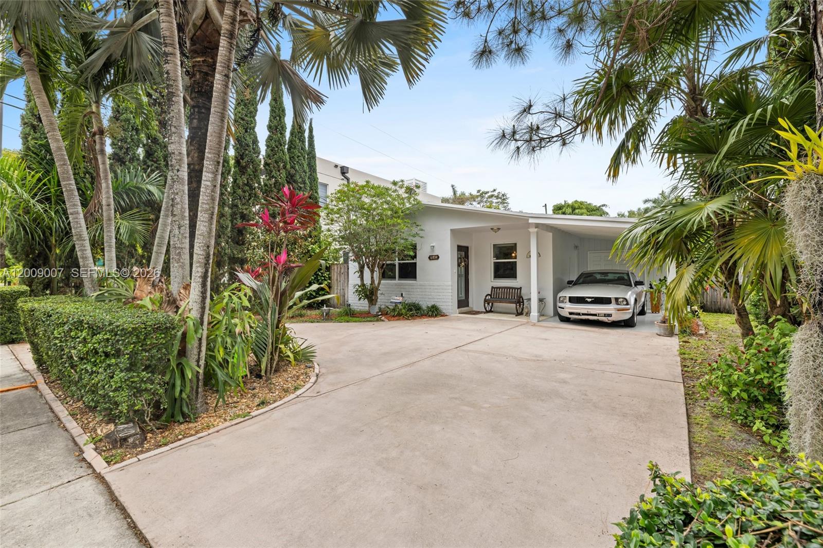 7840 SW 67th Ave South Miami, FL 33143