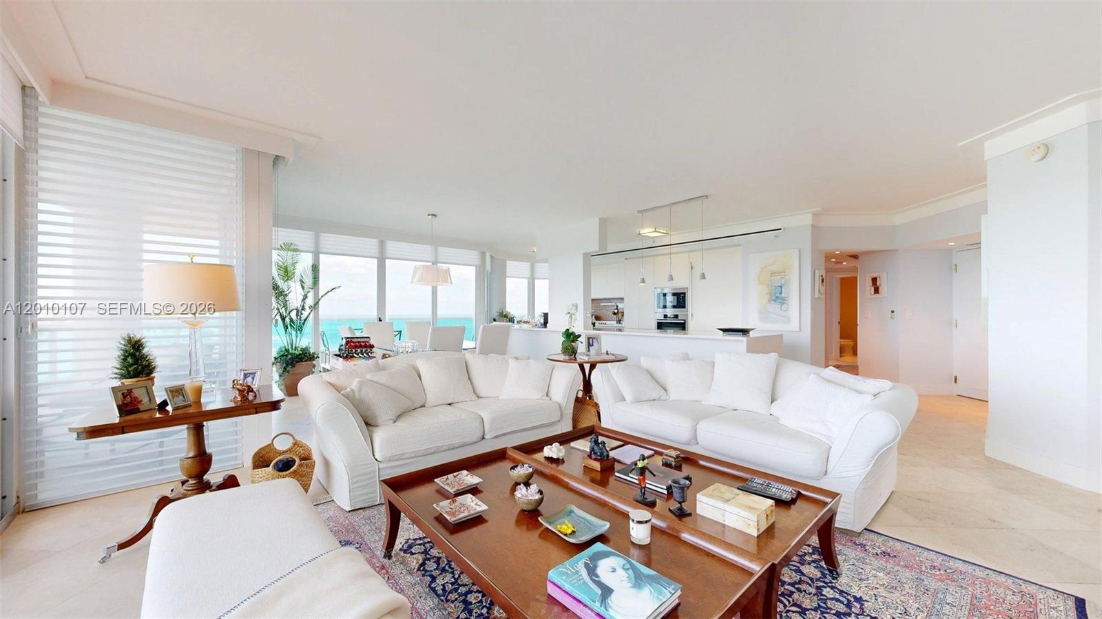 5025 Collins Ave #2206 Miami Beach, FL 33140