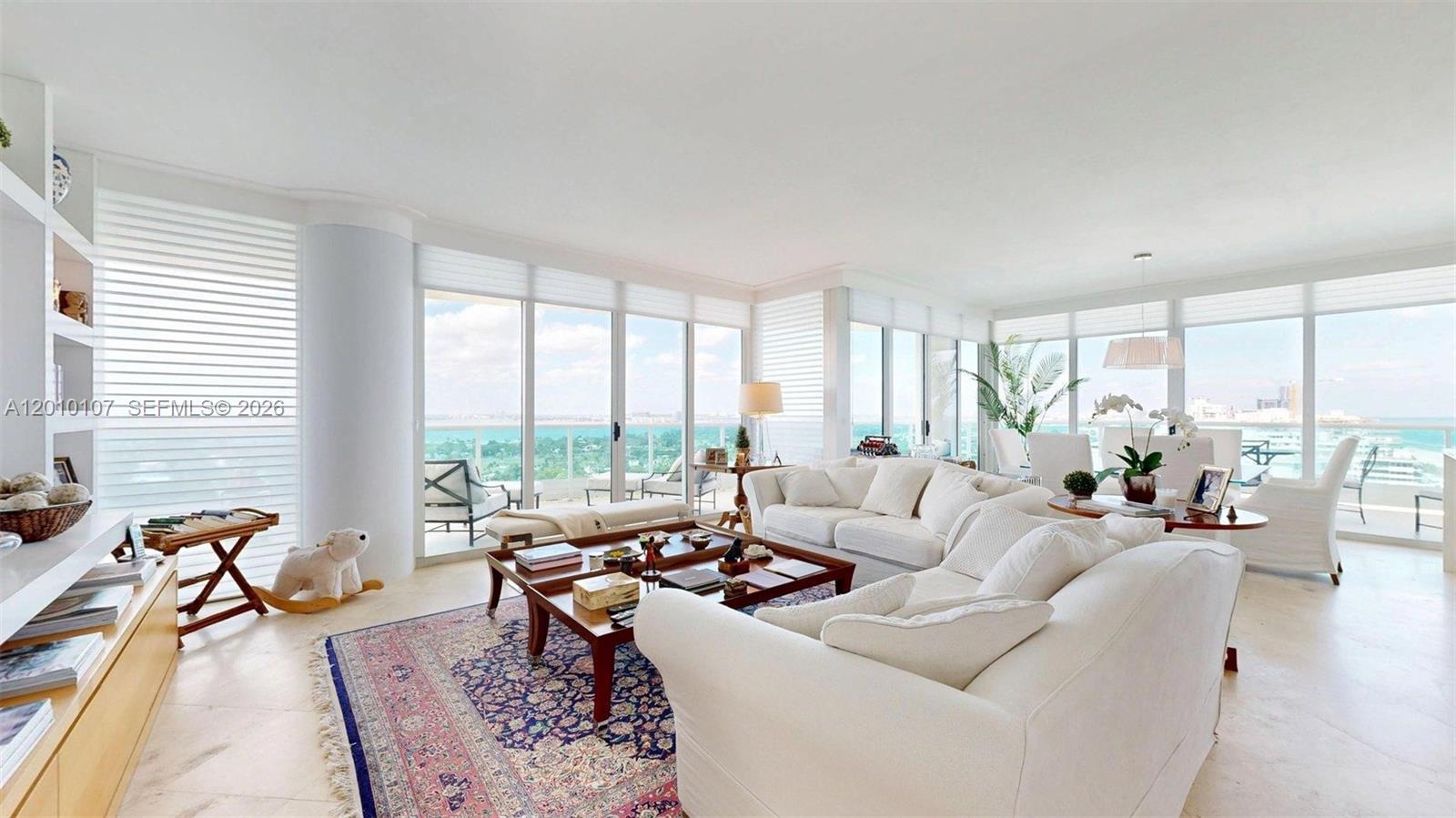 5025 Collins Ave #2206 Miami Beach, FL 33140