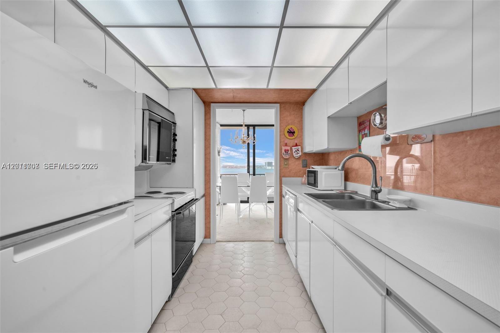 5510 N Ocean Dr #19B Singer Island, FL 33404