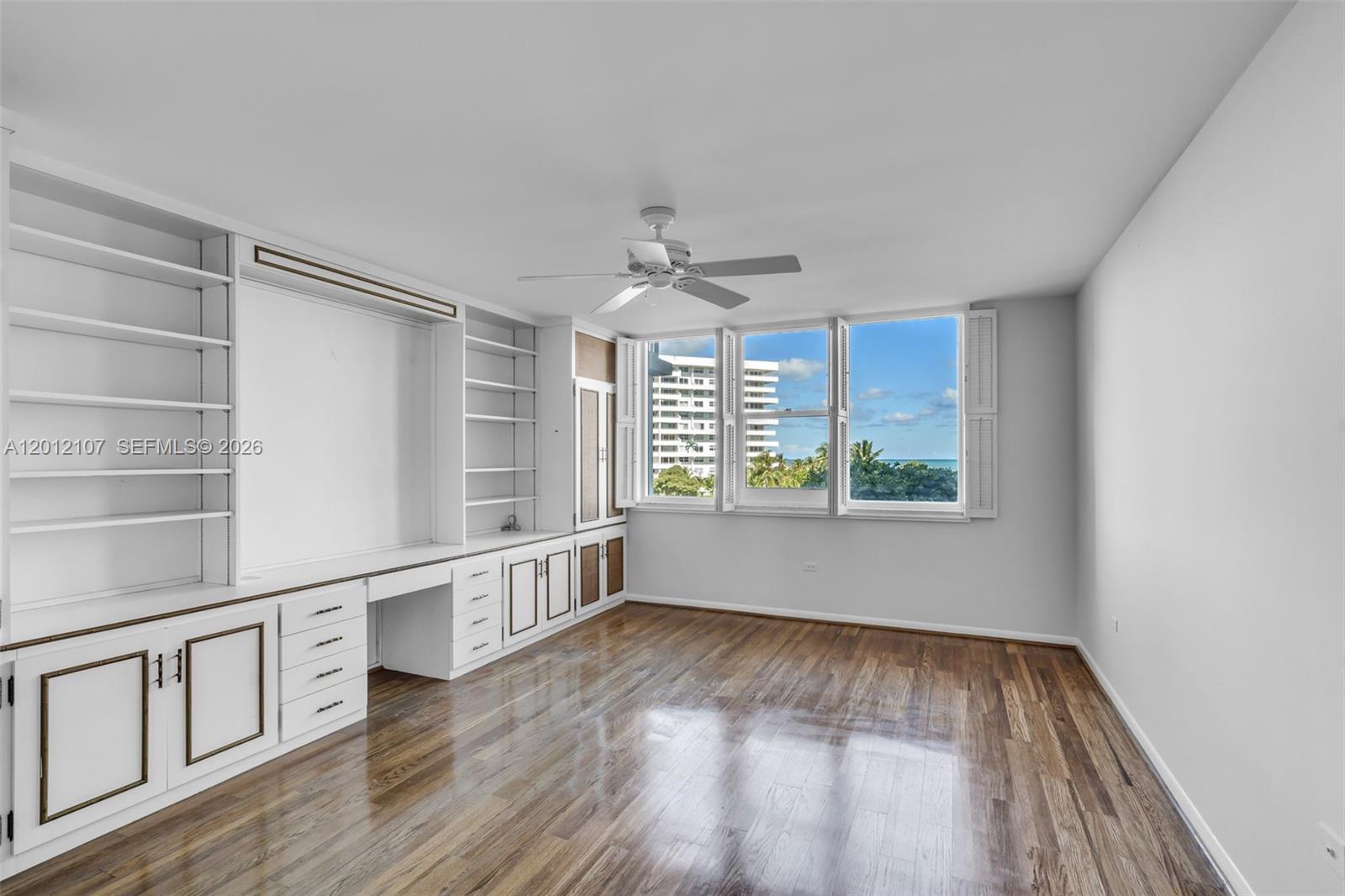200 Ocean Ln Dr #407 Key Biscayne, FL 33149