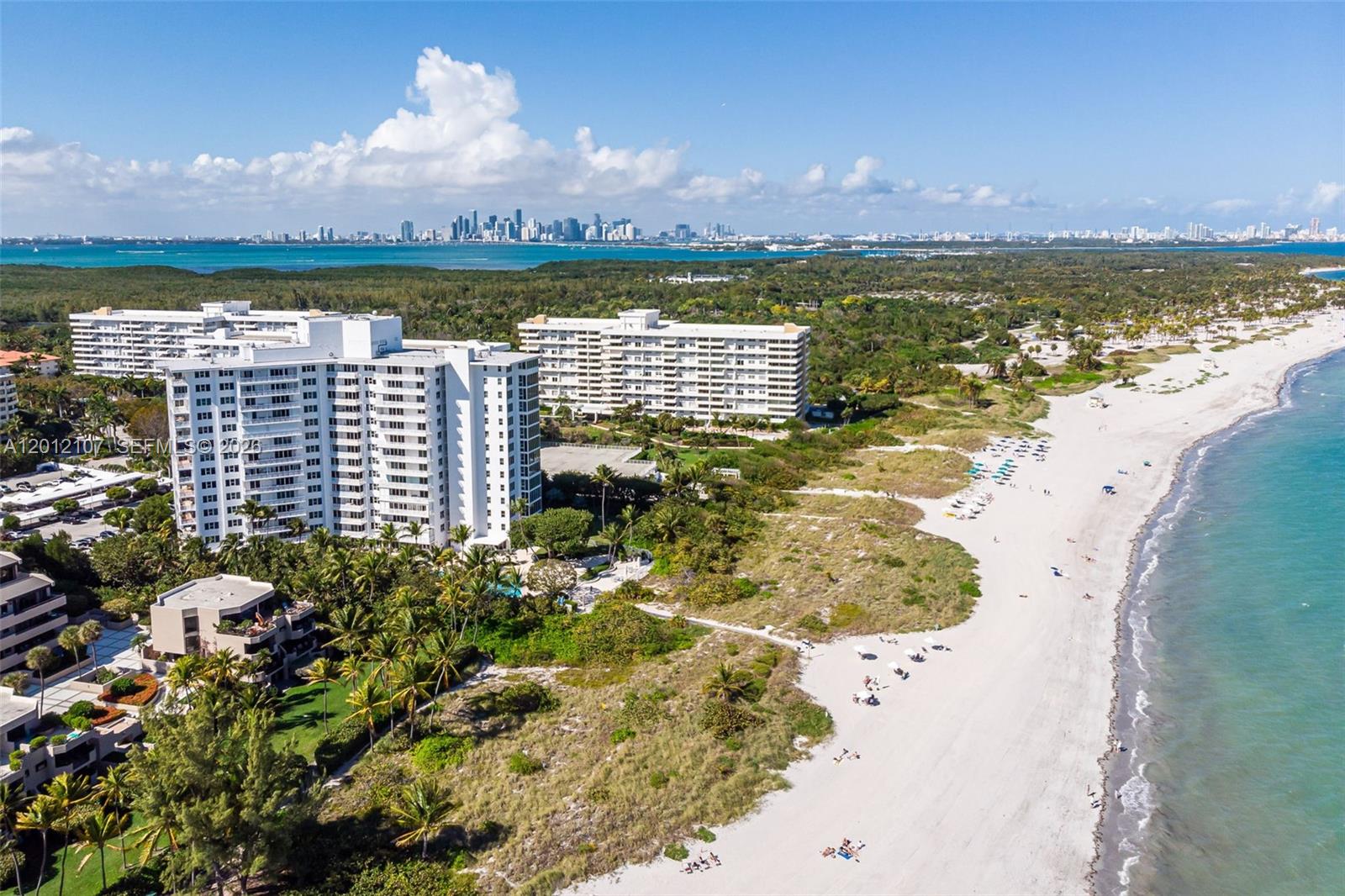 200 Ocean Ln Dr #407 Key Biscayne, FL 33149