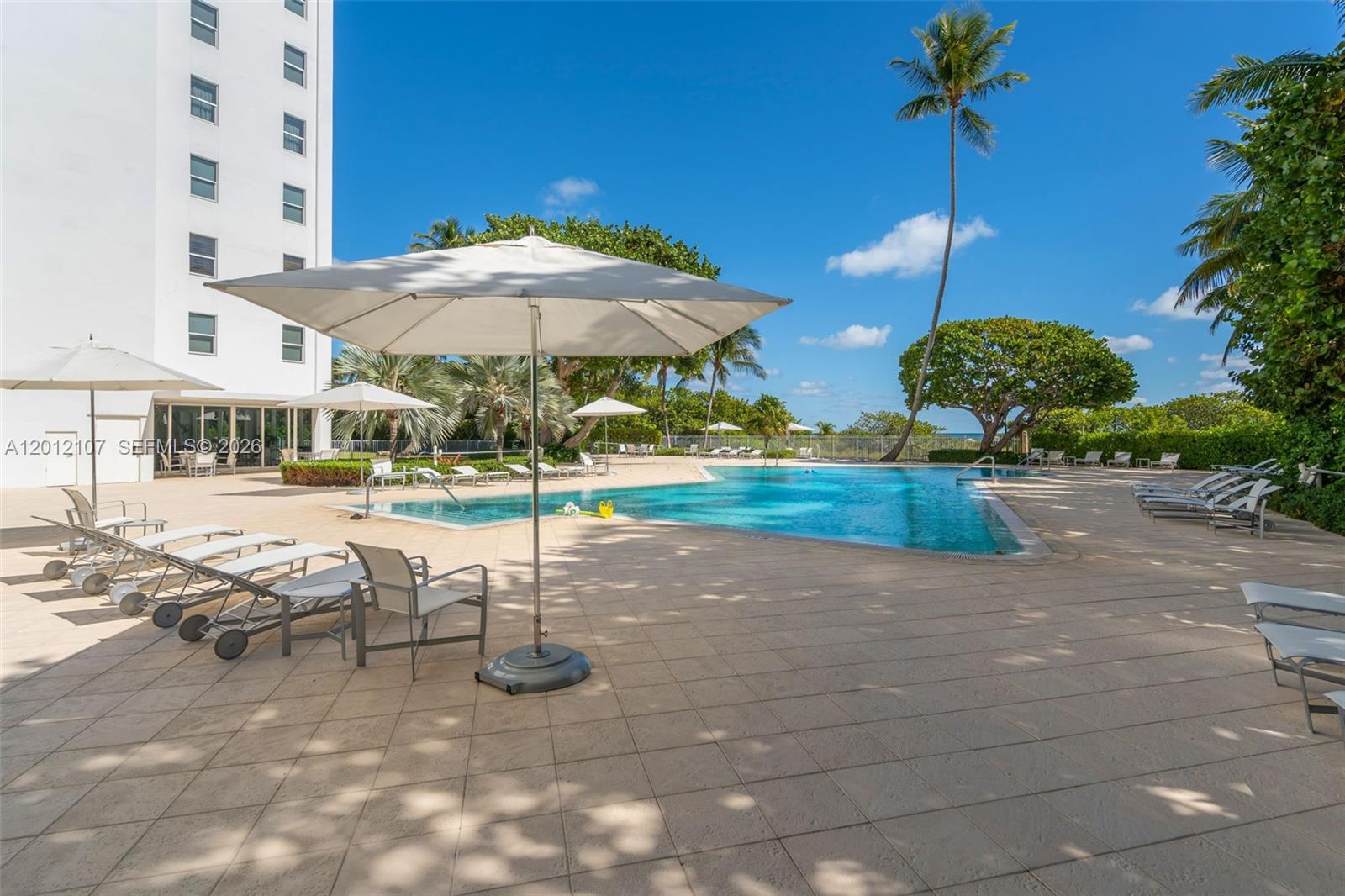 200 Ocean Ln Dr #407 Key Biscayne, FL 33149