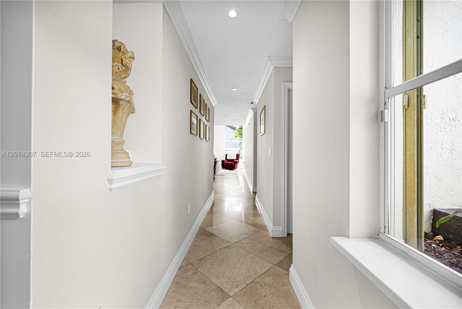 9866 SW 111th Ter Miami, FL 33176