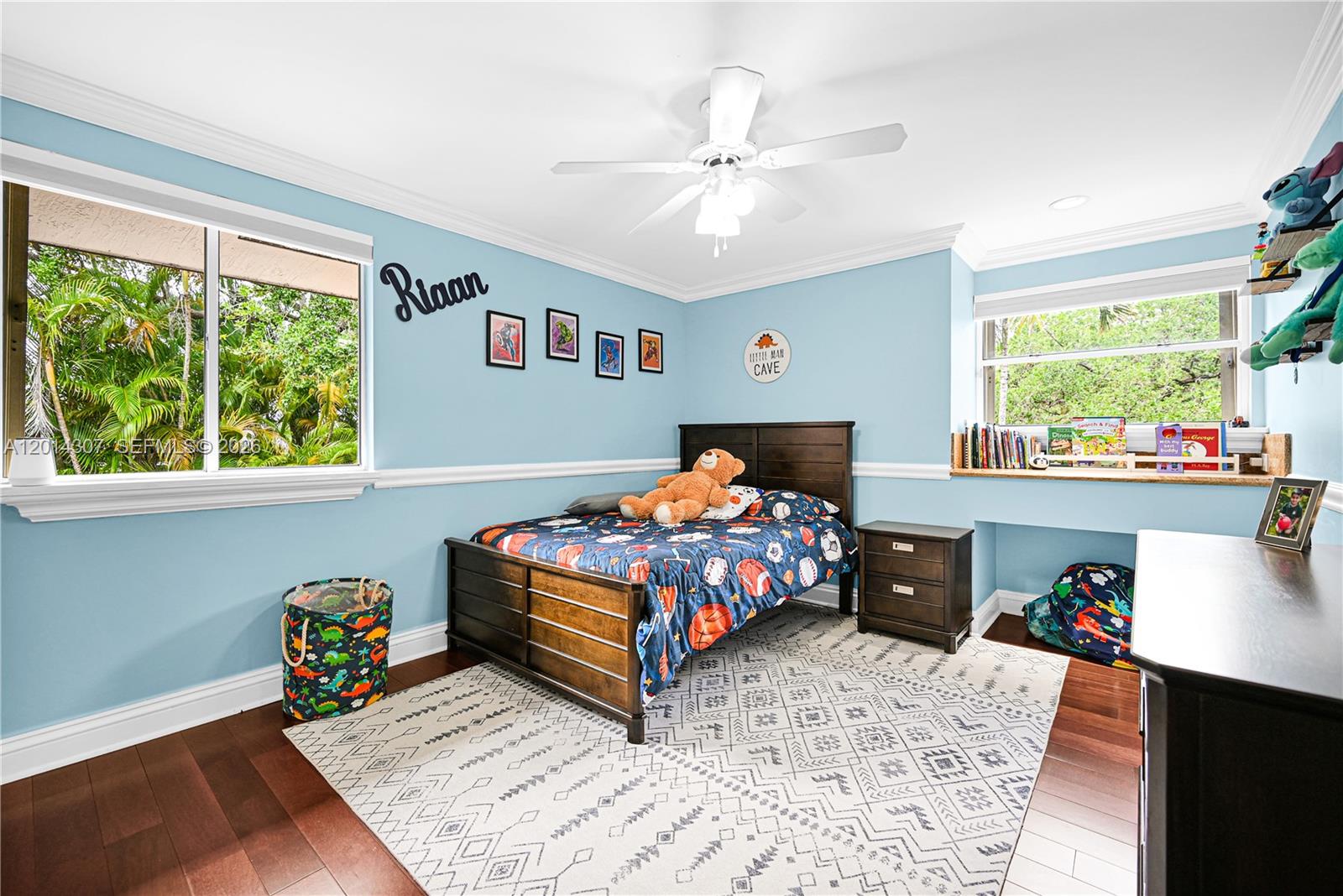 9866 SW 111th Ter Miami, FL 33176