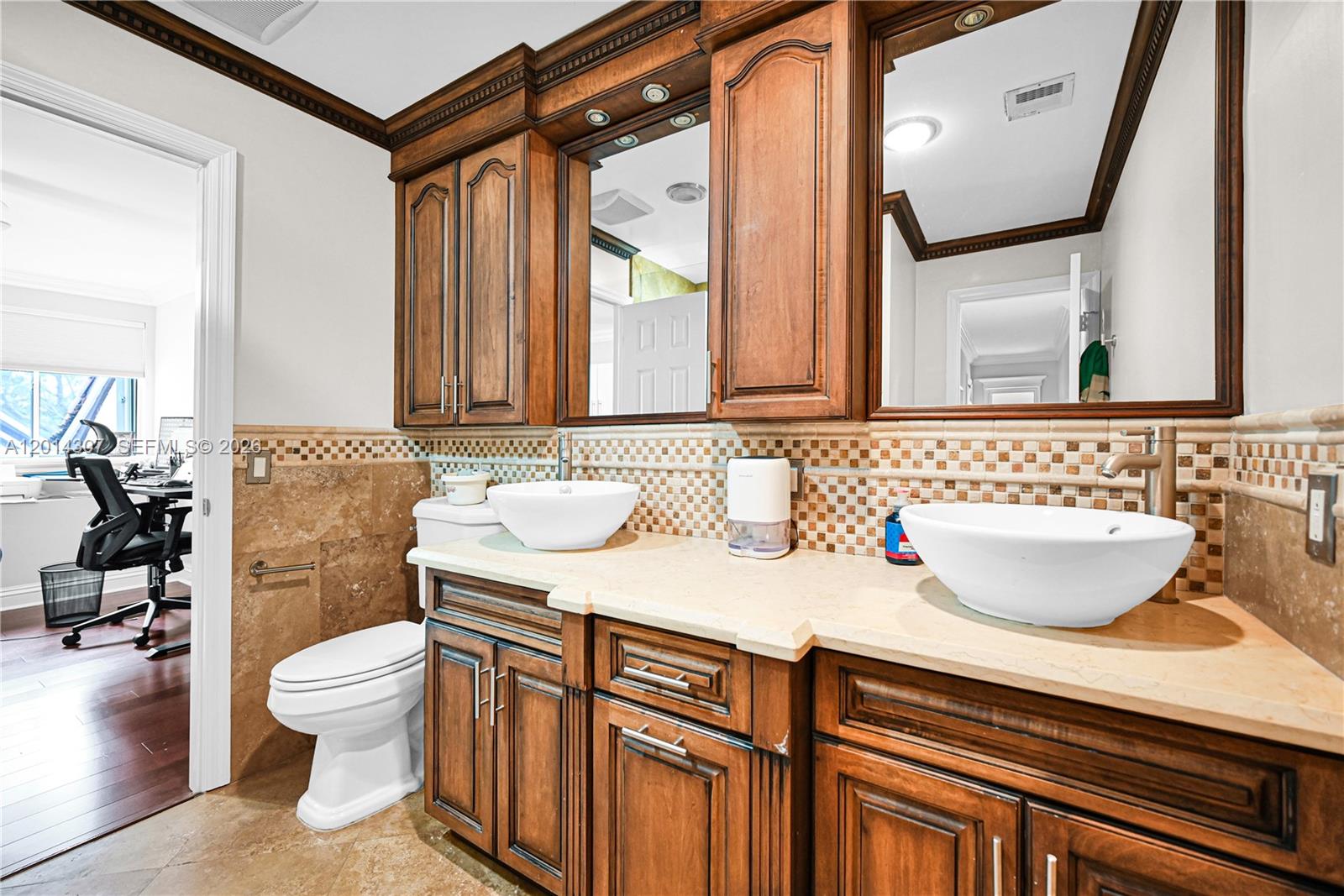 9866 SW 111th Ter Miami, FL 33176