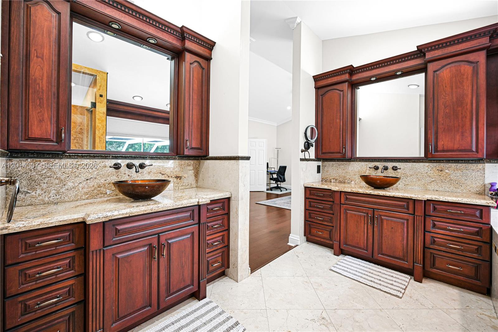 9866 SW 111th Ter Miami, FL 33176