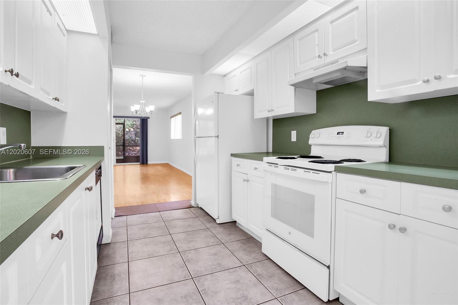 900 SW 142nd Ave #115L