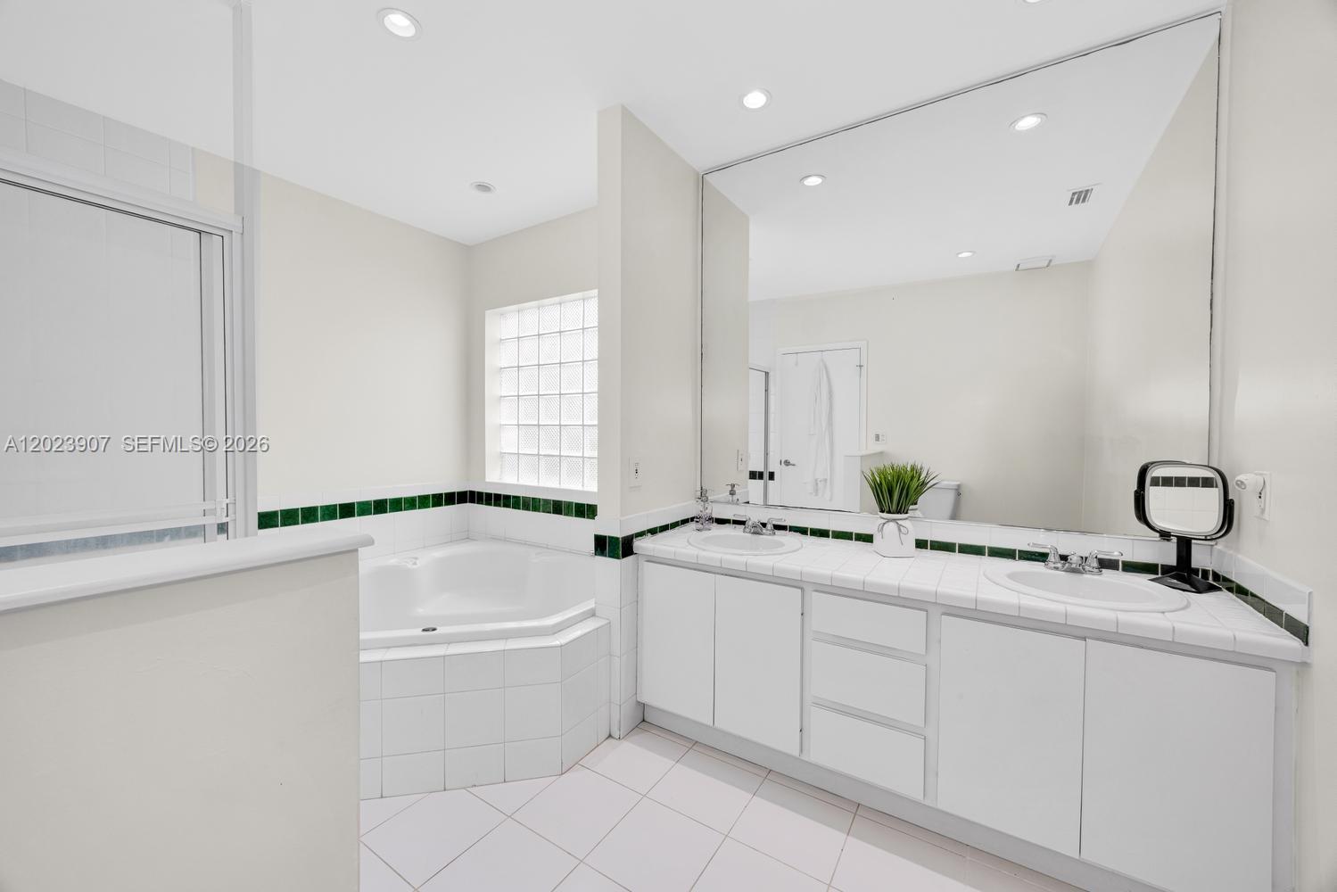6610 Santona St Coral Gables, FL 33146