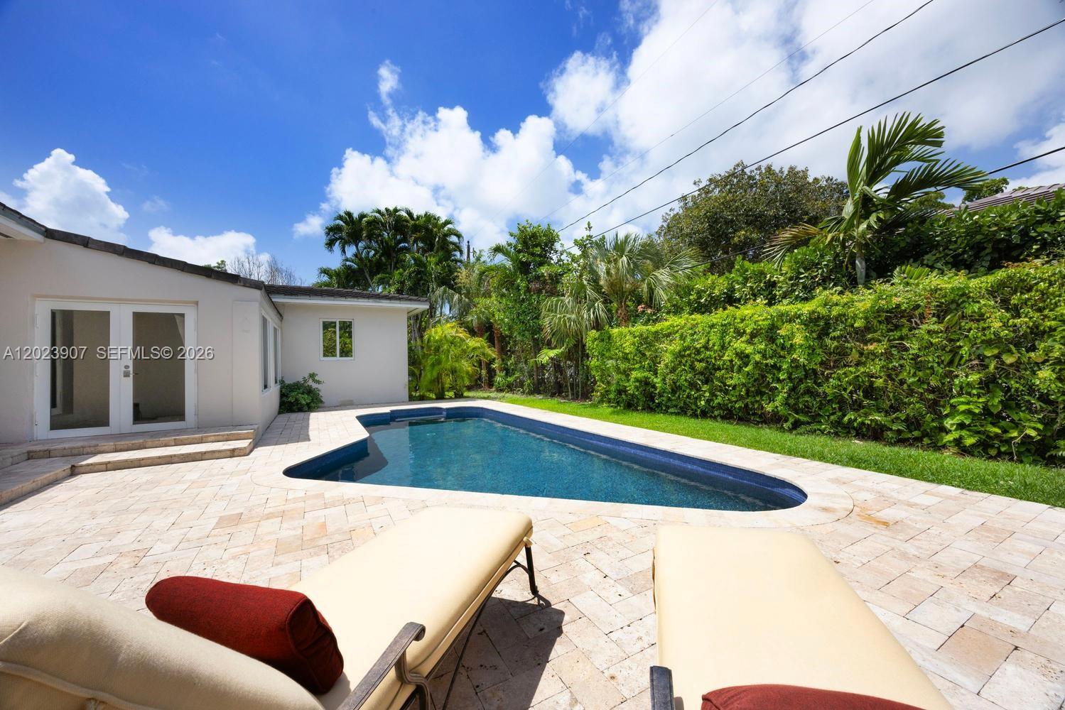 6610 Santona St Coral Gables, FL 33146