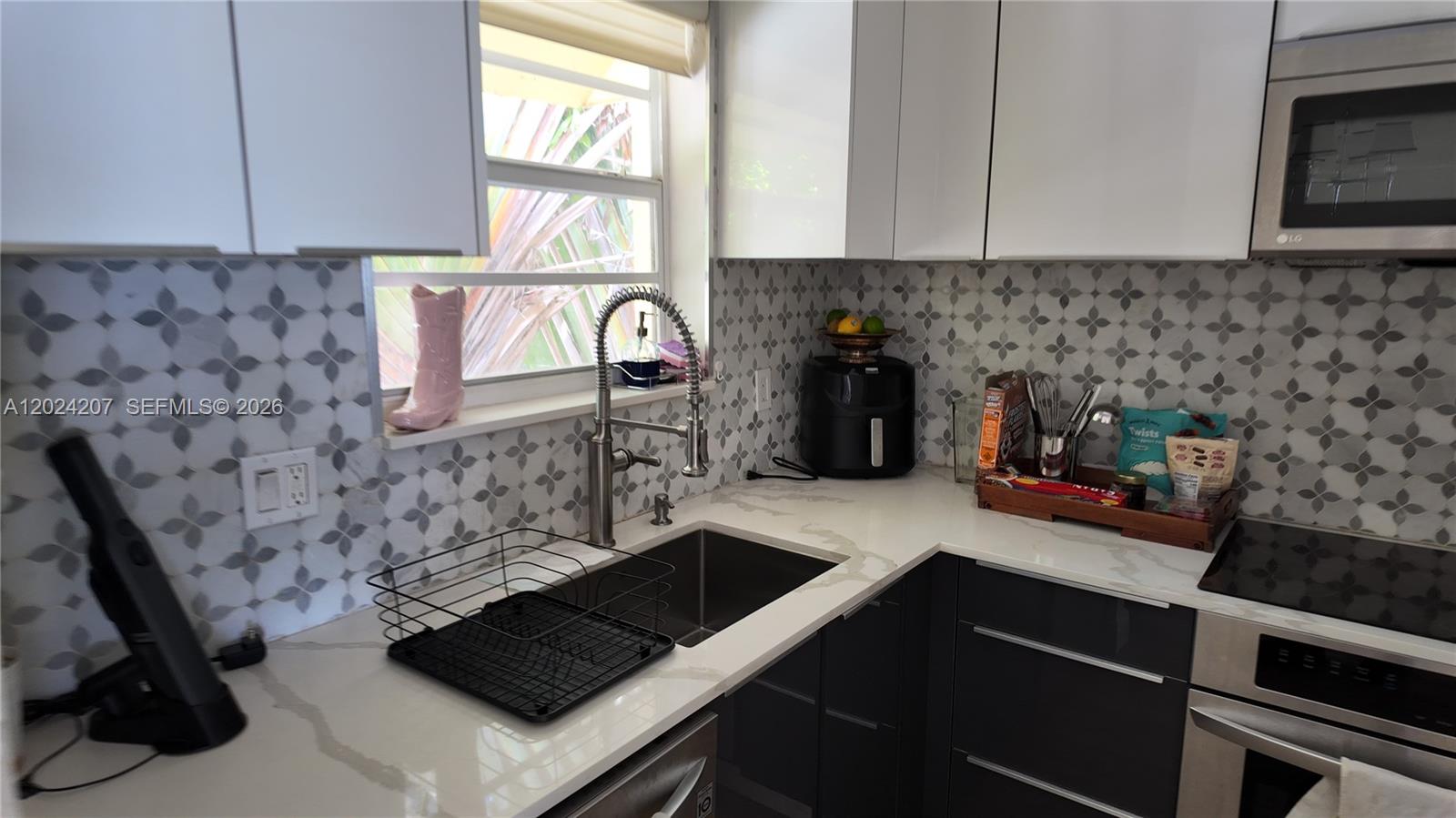 1535 Meridian Ave #6 Miami Beach, FL 33139