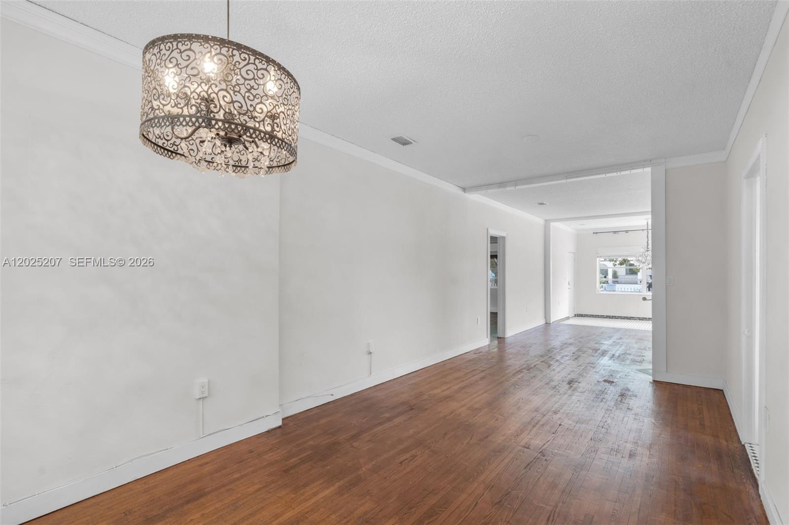 1811 SW 17th Ter Miami, FL 33145